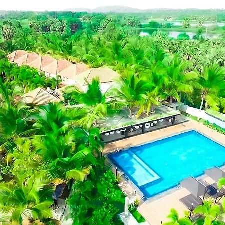 Hotel Green Garden Triquinimale Exterior foto