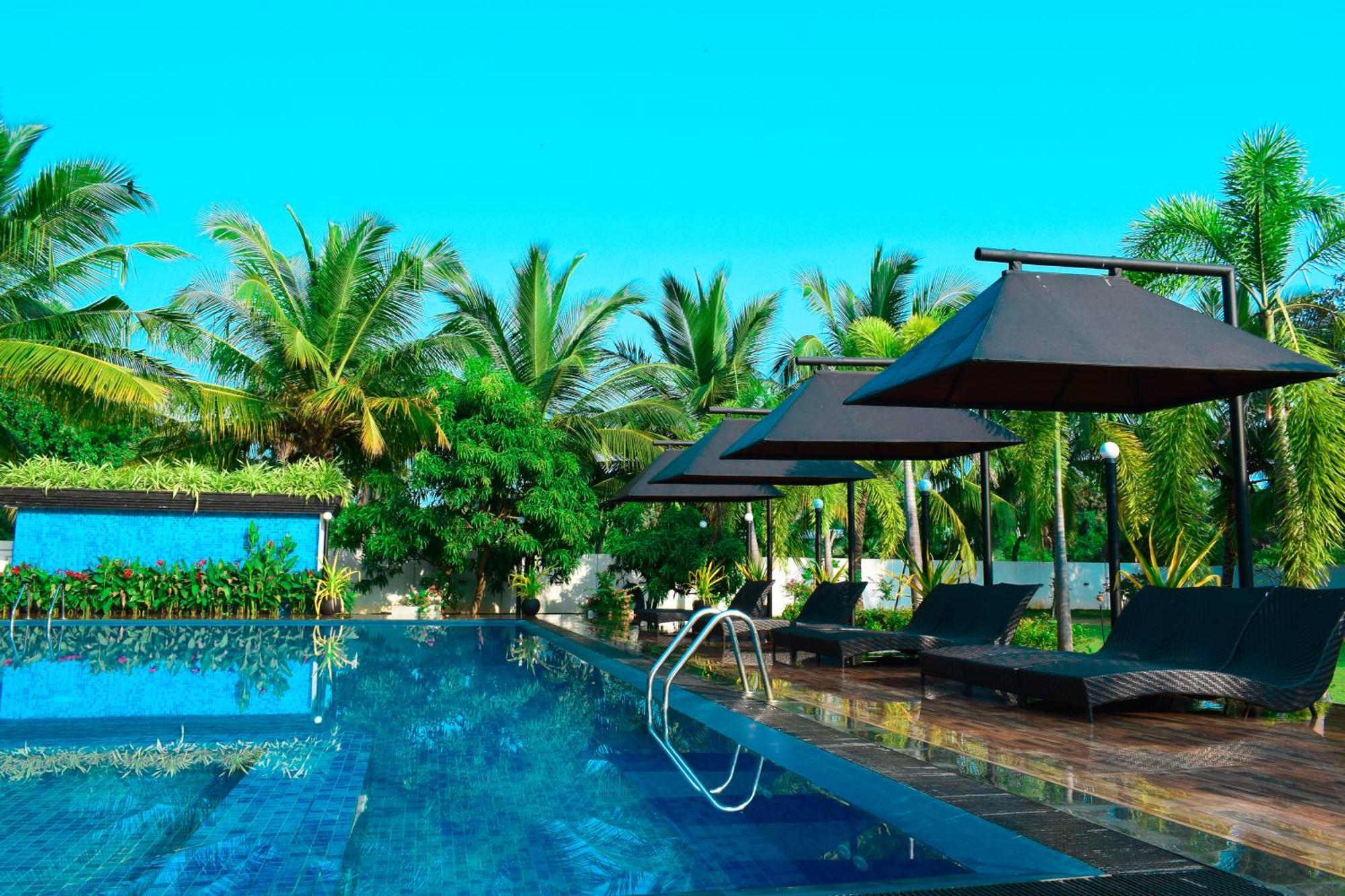 Hotel Green Garden Triquinimale Exterior foto