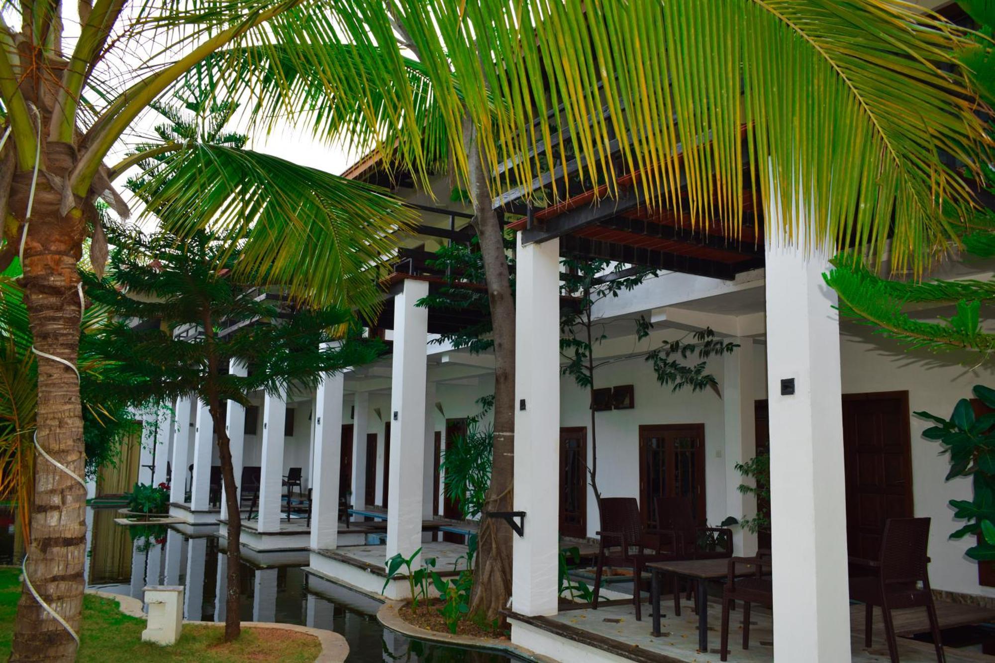 Hotel Green Garden Triquinimale Exterior foto