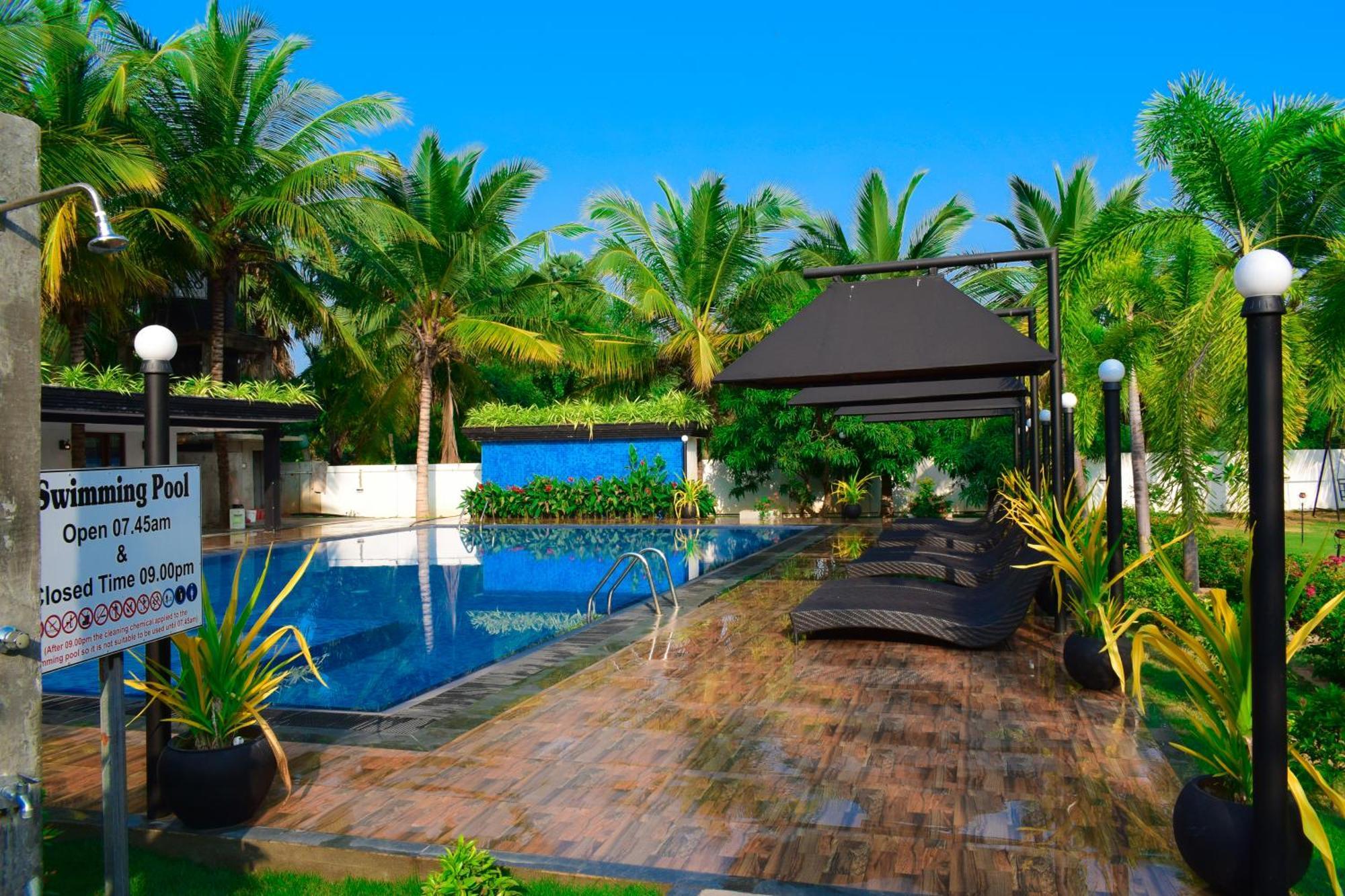 Hotel Green Garden Triquinimale Exterior foto