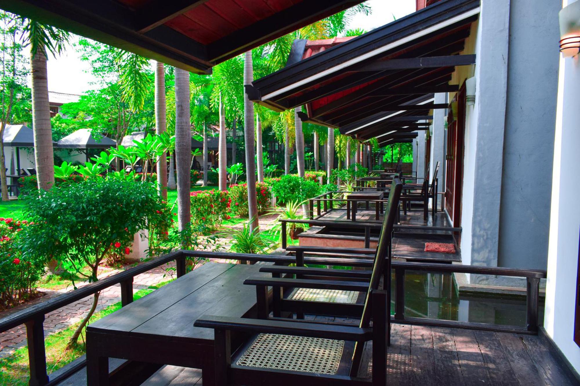 Hotel Green Garden Triquinimale Exterior foto