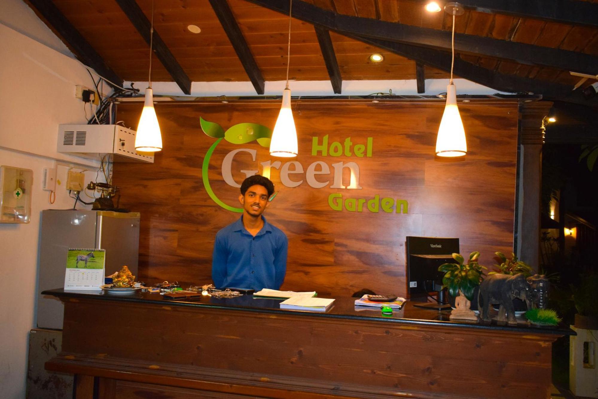 Hotel Green Garden Triquinimale Exterior foto