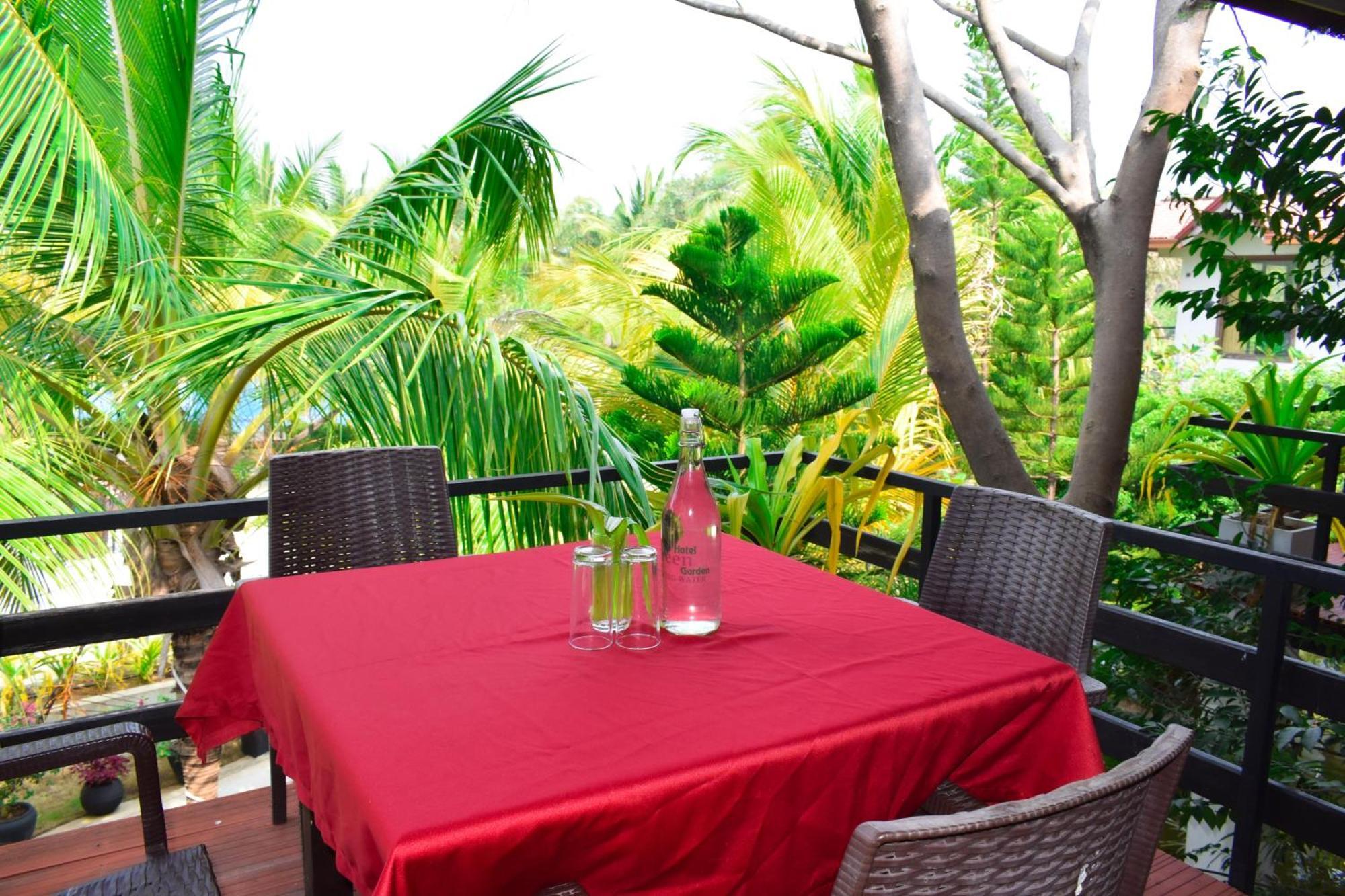 Hotel Green Garden Triquinimale Exterior foto